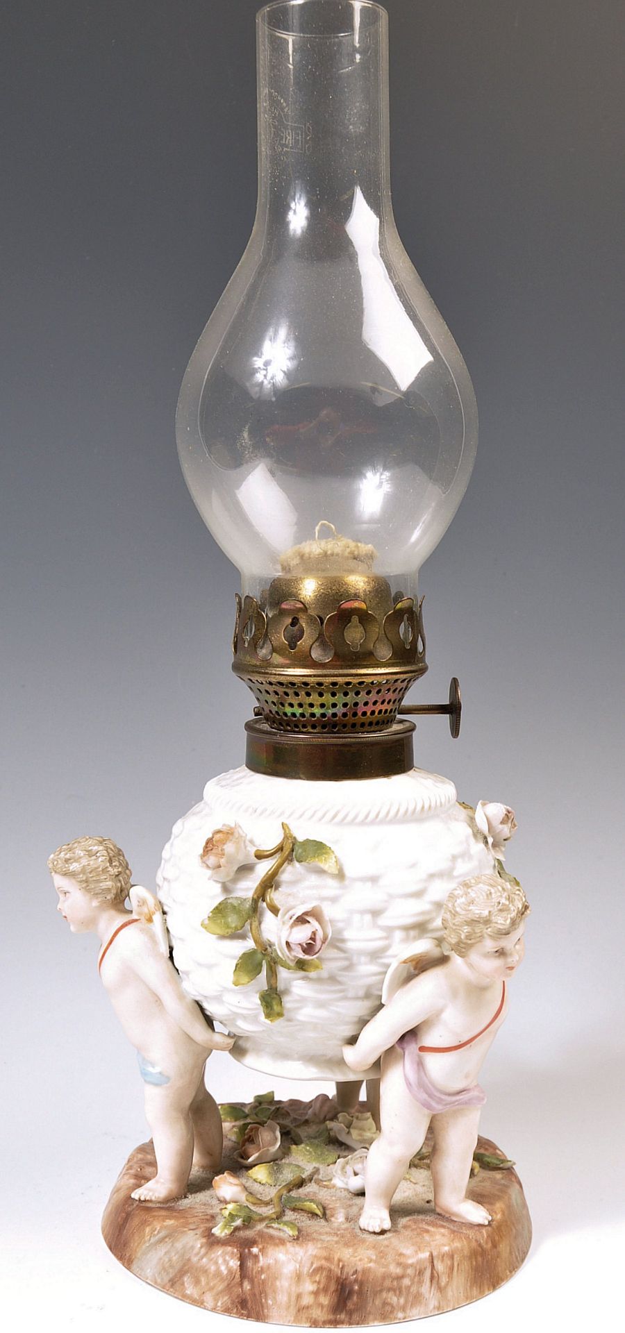 19TH CENTURY SITZENDORF PORCELAIN CHERUB / PUTTI OIL LAMP