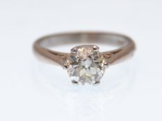 18CT WHITE GOLD AND DIAMOND SOLITAIRE RING