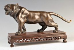 19TH CENTURY JAPANESE MEIJI PERIOD BRONZE TIGER STATUE