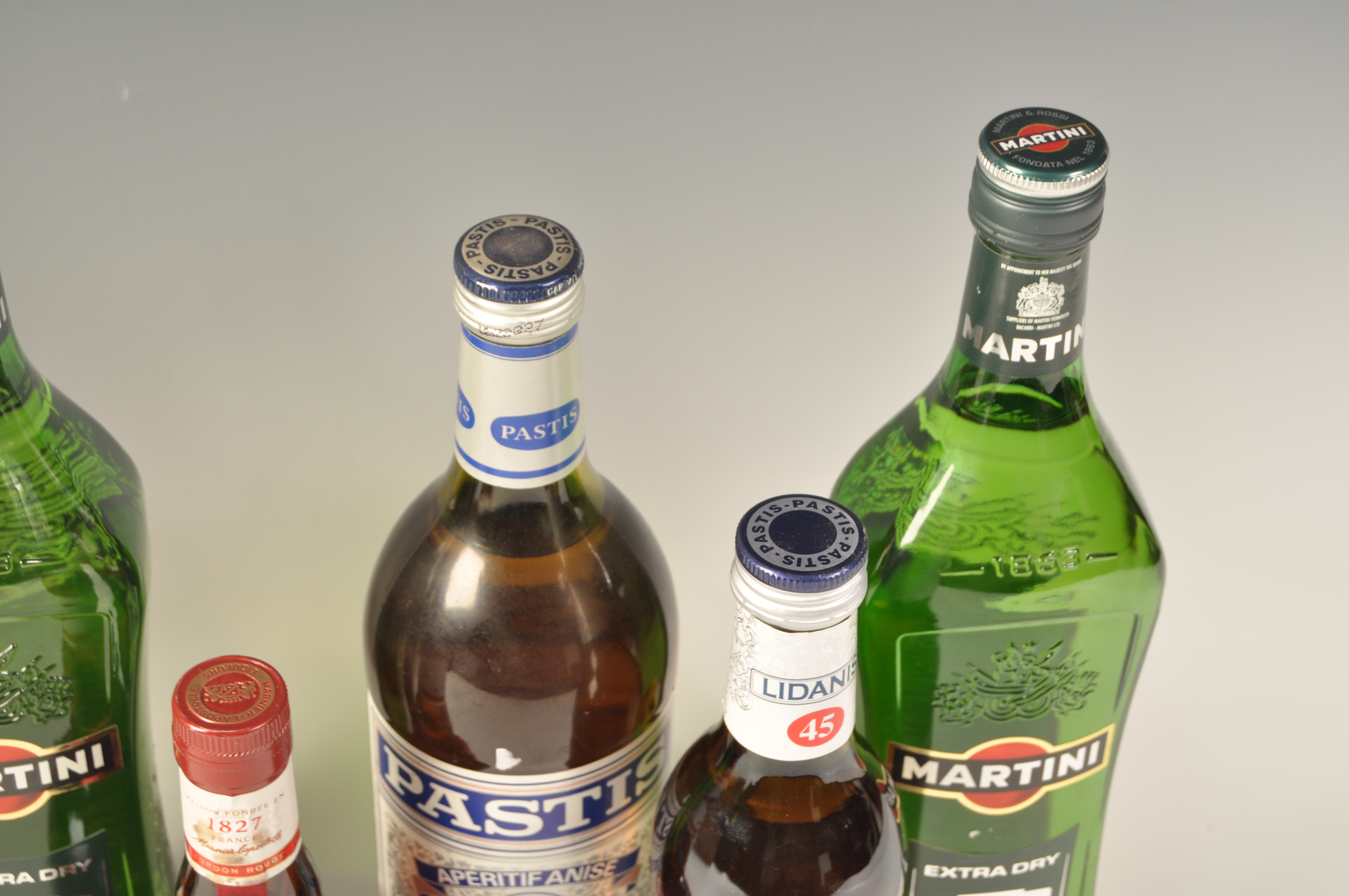 MIXED ALCOHOL ALL WORLD NINE BOTTLES. - Bild 2 aus 3