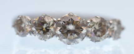 18CT GOLD LADIES 5 STONE DIAMOND RING APPROX 1.94CT'S OF DIAMONDS