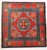 19TH CENTURY CHINESE FLOOR RUG