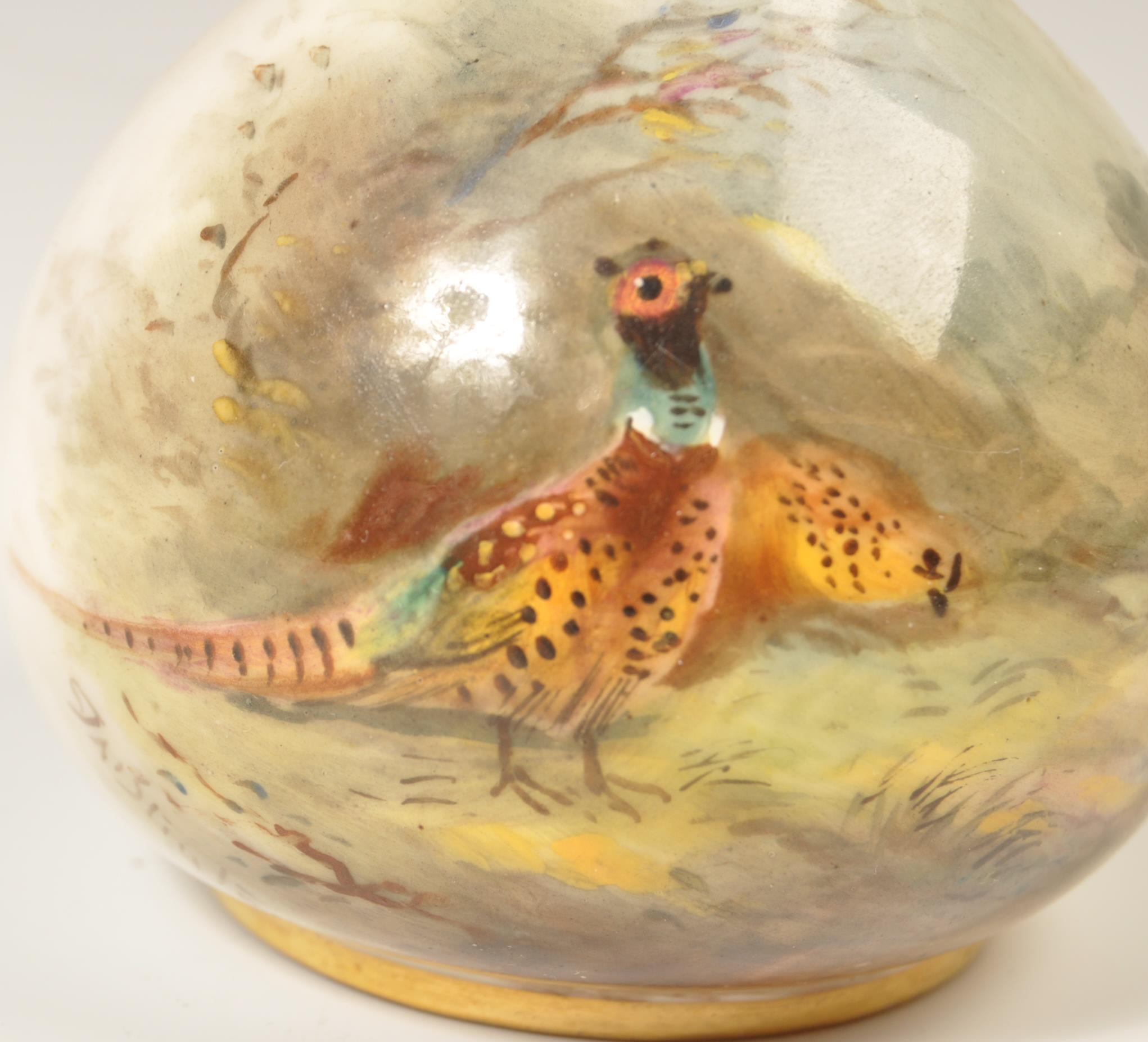 1921 HARRY STINTON FOR ROYAL WORCESTER HANDPAINTED SMALL VASE - Image 2 of 5