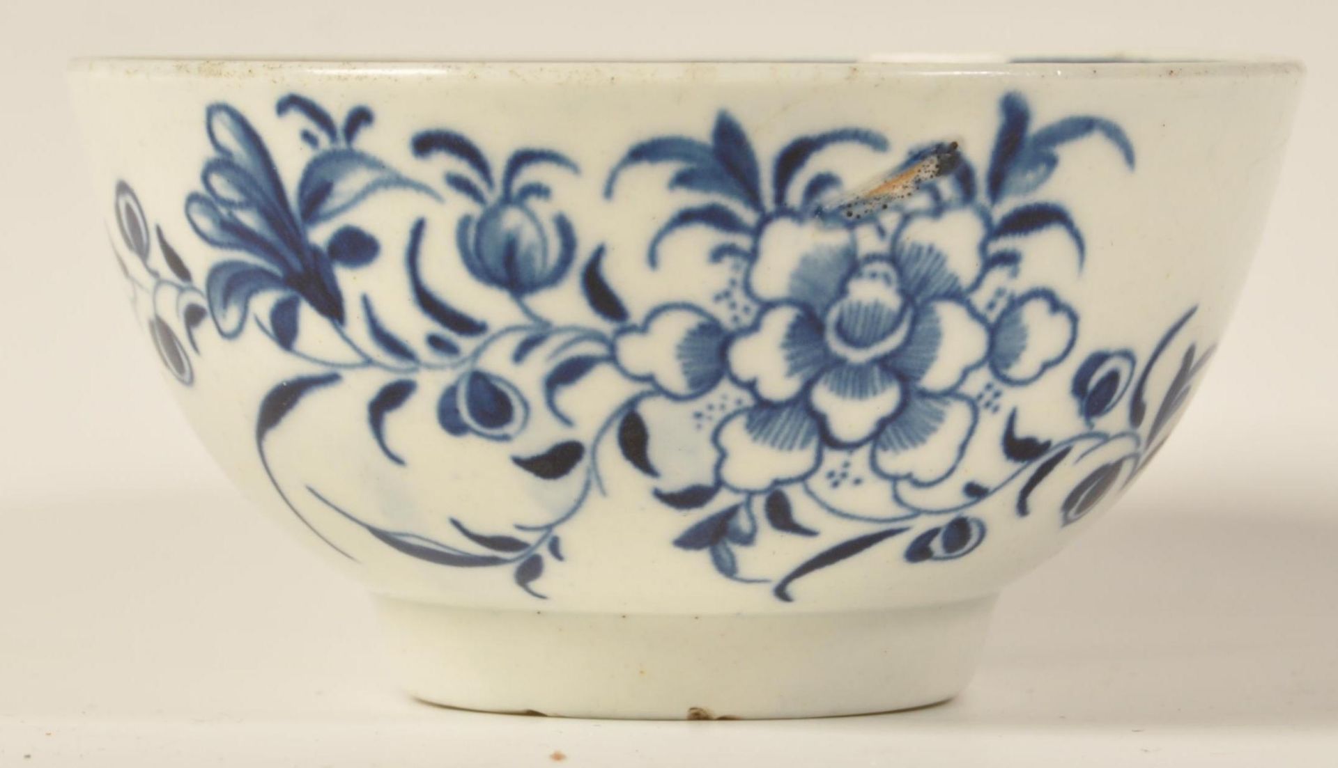 18TH CENTURY WORCESTER BLUE AND WHITE 1ST PERIOD TEA