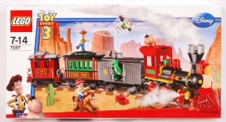 LEGO TOY STORY 3 7597 ' WESTERN TRAIN CHASE ' SEALED