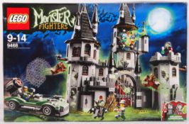 LEGO MONSTER FIGHTERS SET 9468 ' VAMPYRE CASTLE ' SEALED