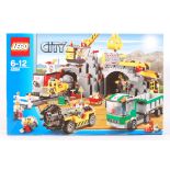 LEGO CITY SEALED SET 4204 ' THE MINE ' - AS NEW