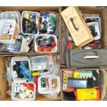 HUGE COLLECTION OF VINTAGE SCALEXTRIC CAR PARTS & SPARES
