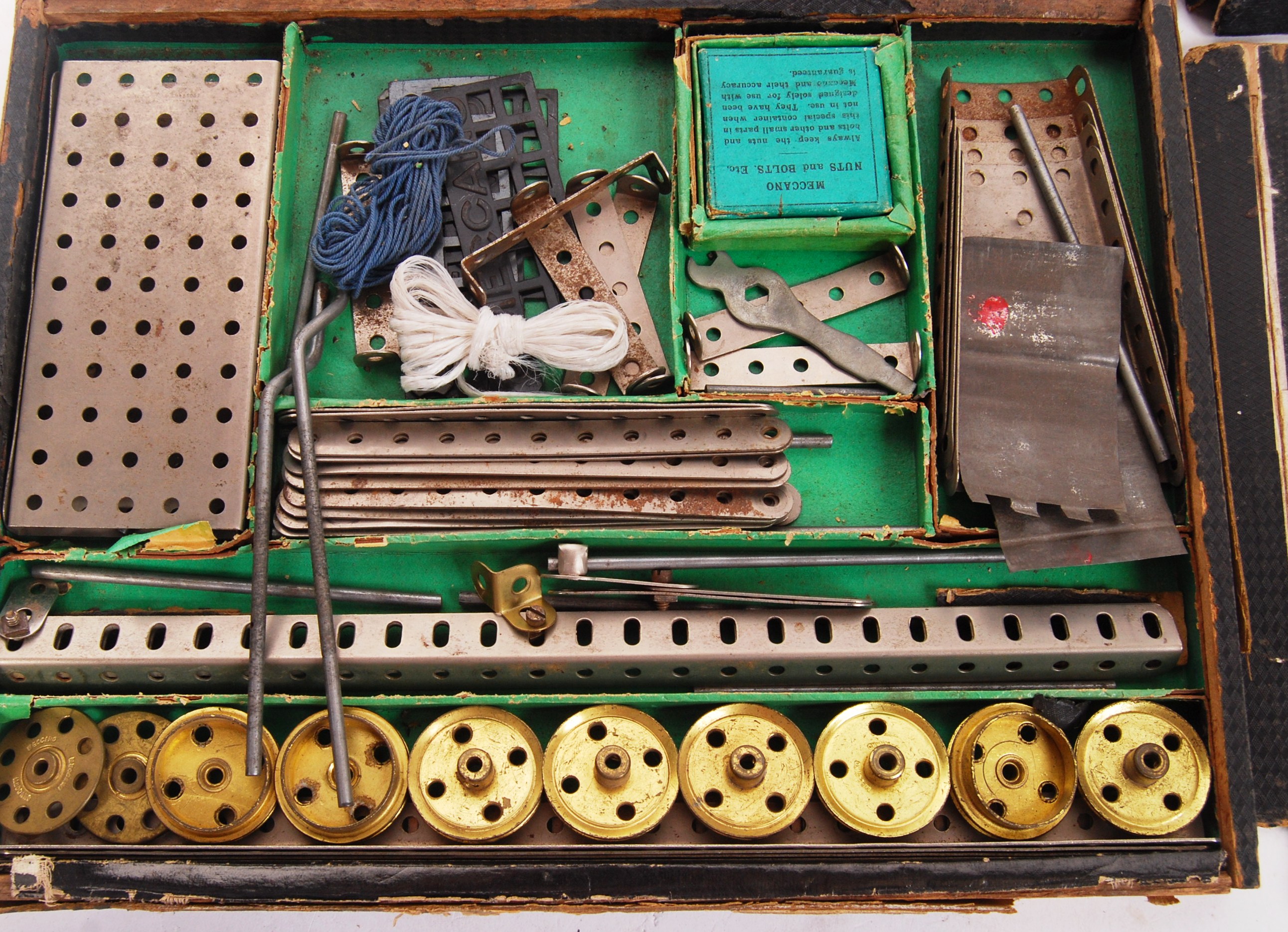 EARLY 1920'S MECCANO SETS 1A & 2 - BOTH WITH ORIGINAL CONTENTS - Image 3 of 5