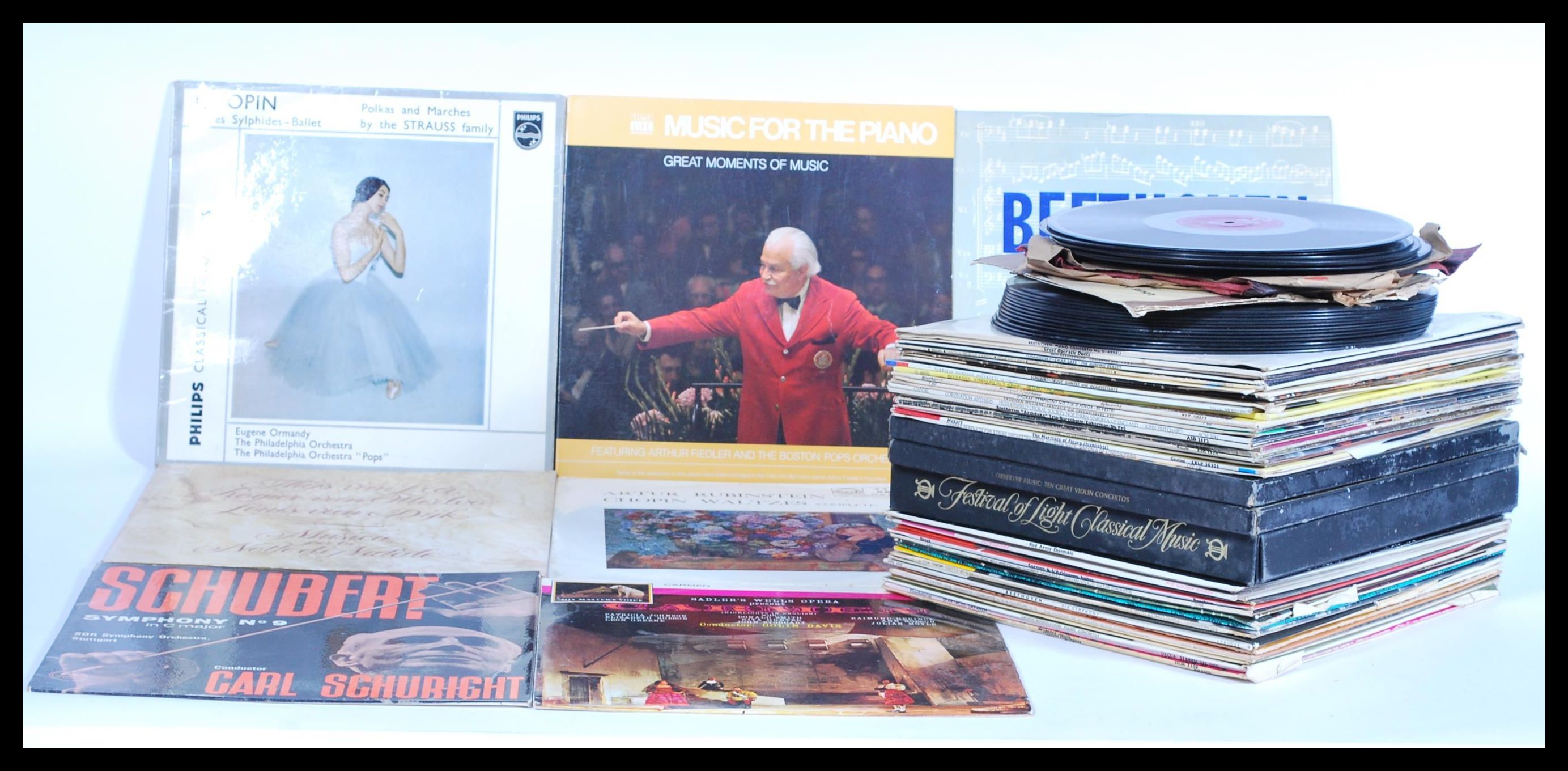 Vinyl Records - A large extensive collection of Cl