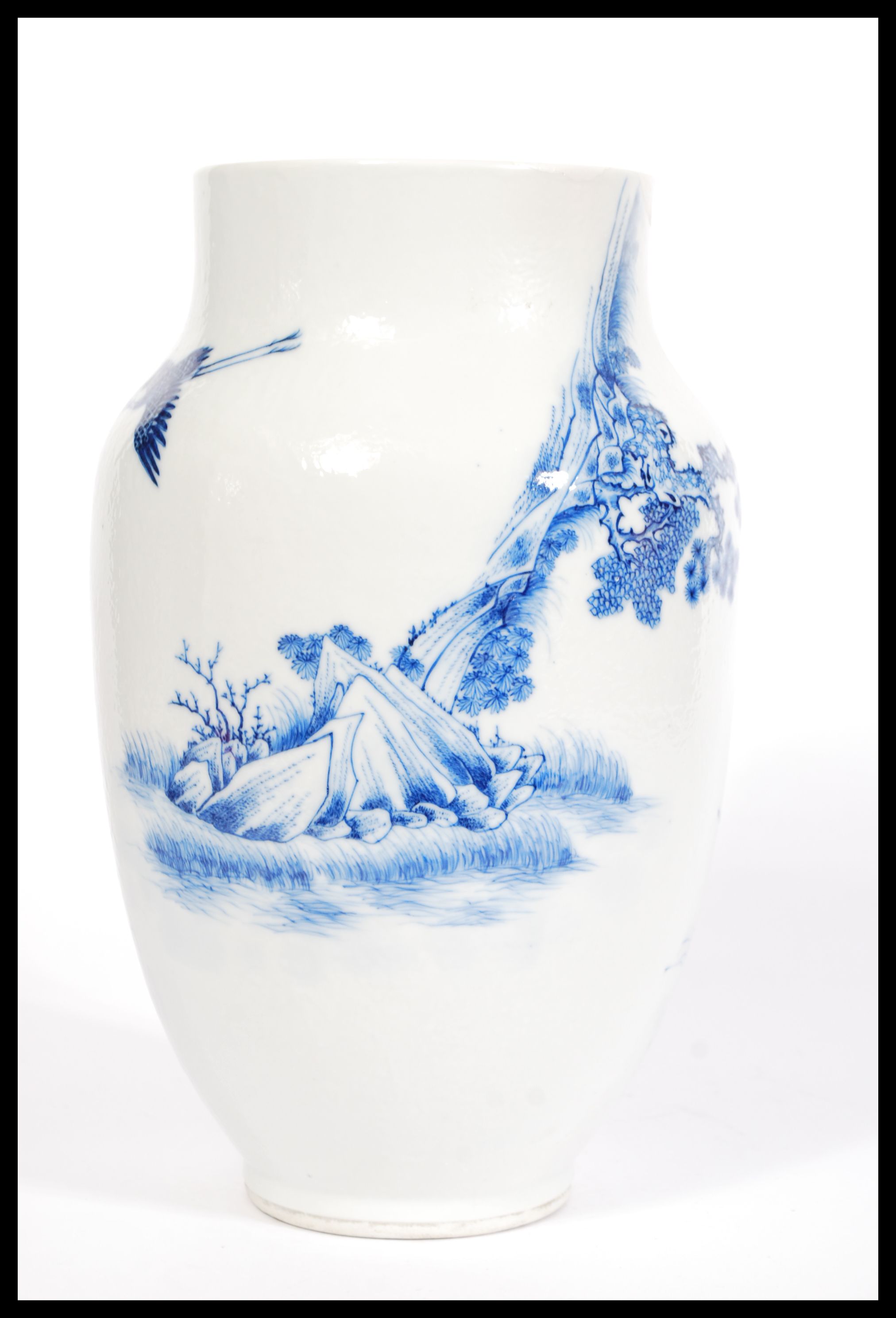 A 19th century blue and white Chinese vase having - Image 2 of 4