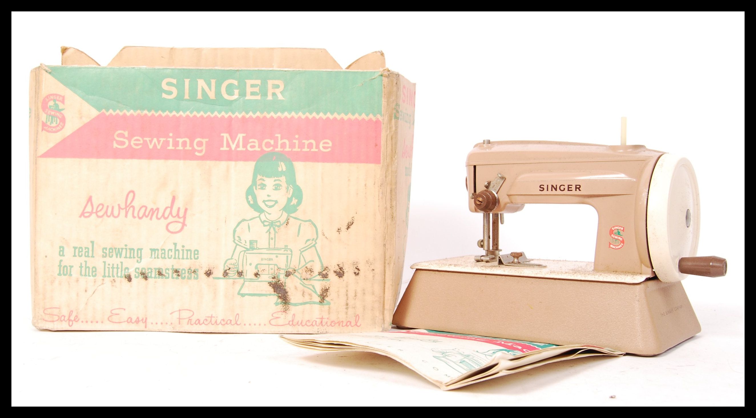 ORIGINAL VINTAGE SINGER ' SEW HANDY ' MODEL 40K SE