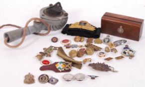 ASSORTED WWI FIRST WORLD WAR AND WWII SECOND WORLD WAR MILITARIA
