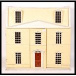 CHARMING VINTAGE GEORGIAN STYLE DOLLS HOUSE - WITH