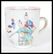 An 18th century Chinese porcelain teacup depicting