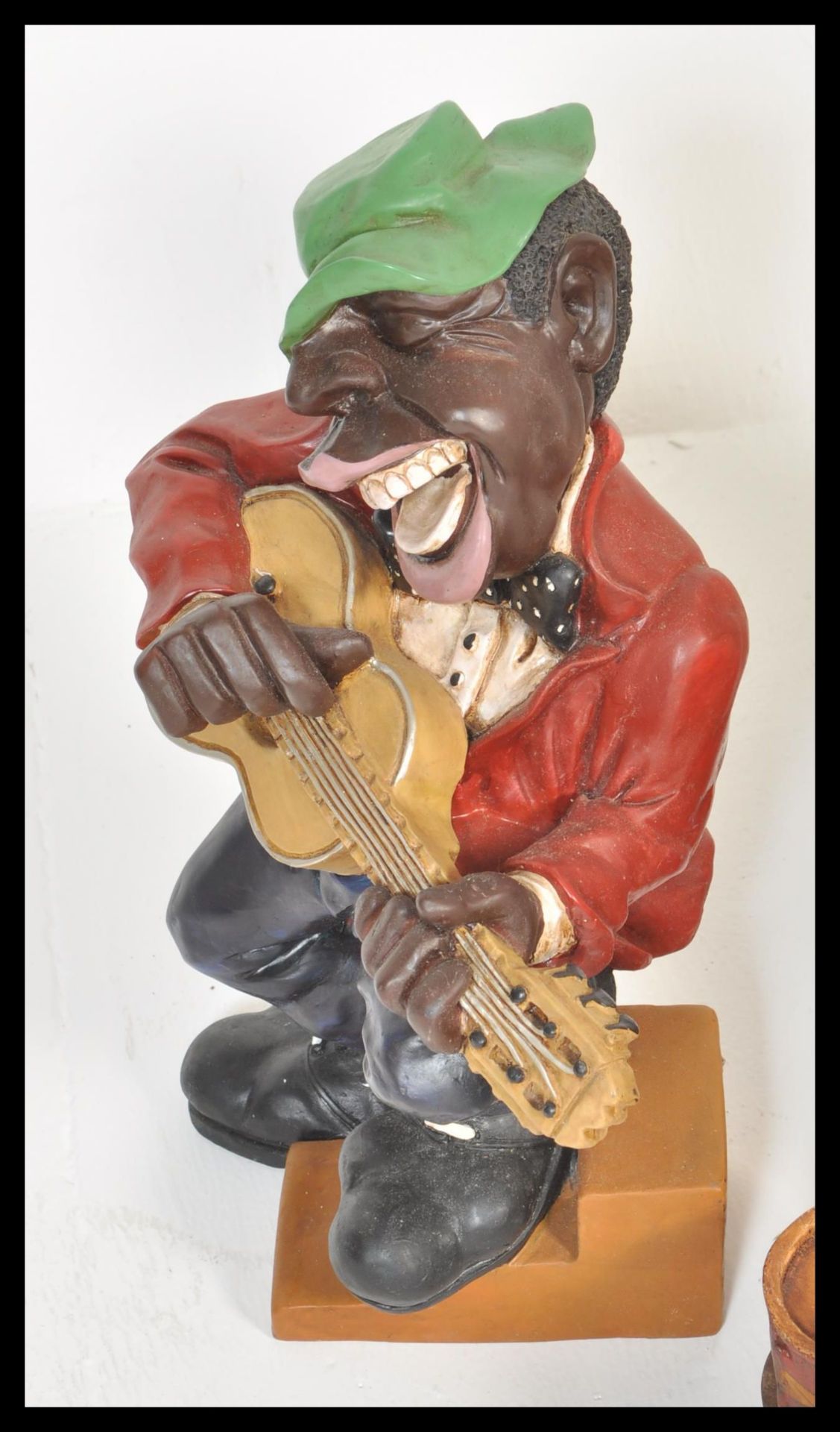 A retro 20th century resin cast and painted negro jazz musician band comprising 4 pieces to - Bild 3 aus 7