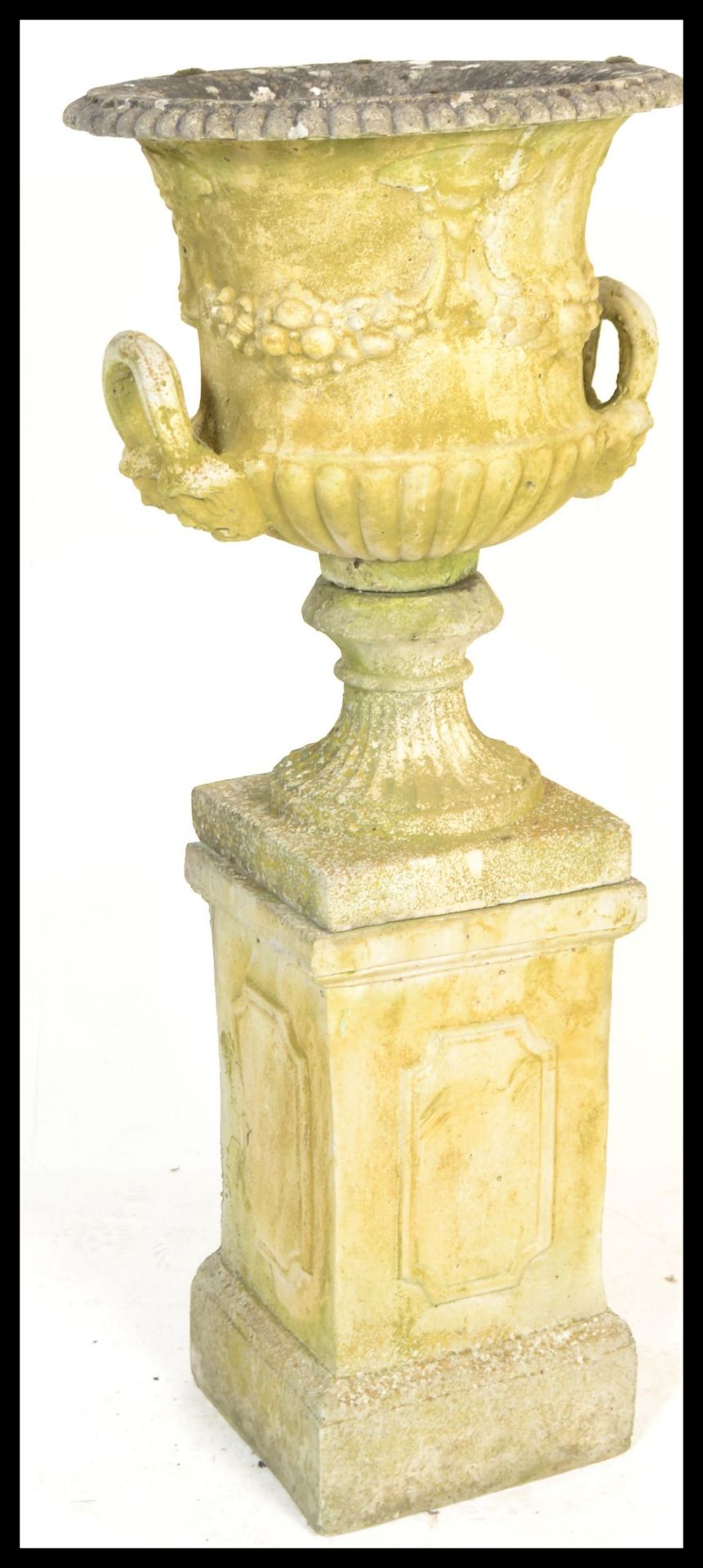 A large  20th Century well weathered stone garden planter campana  urn raised on square column - Bild 2 aus 7