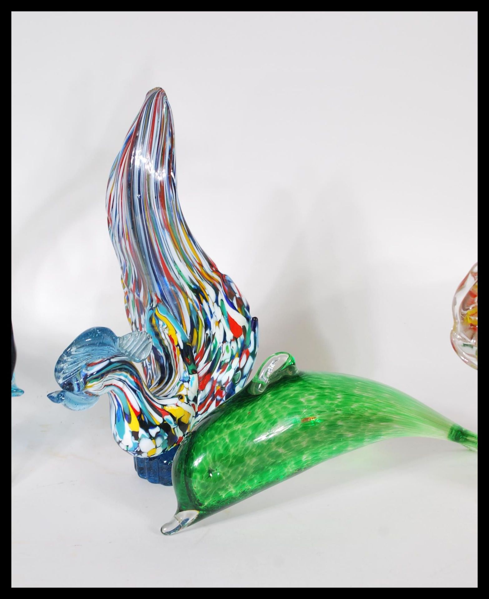 A collection of retro 20th Century Murano studio glass to include fish one in an orange colourway, - Bild 3 aus 6