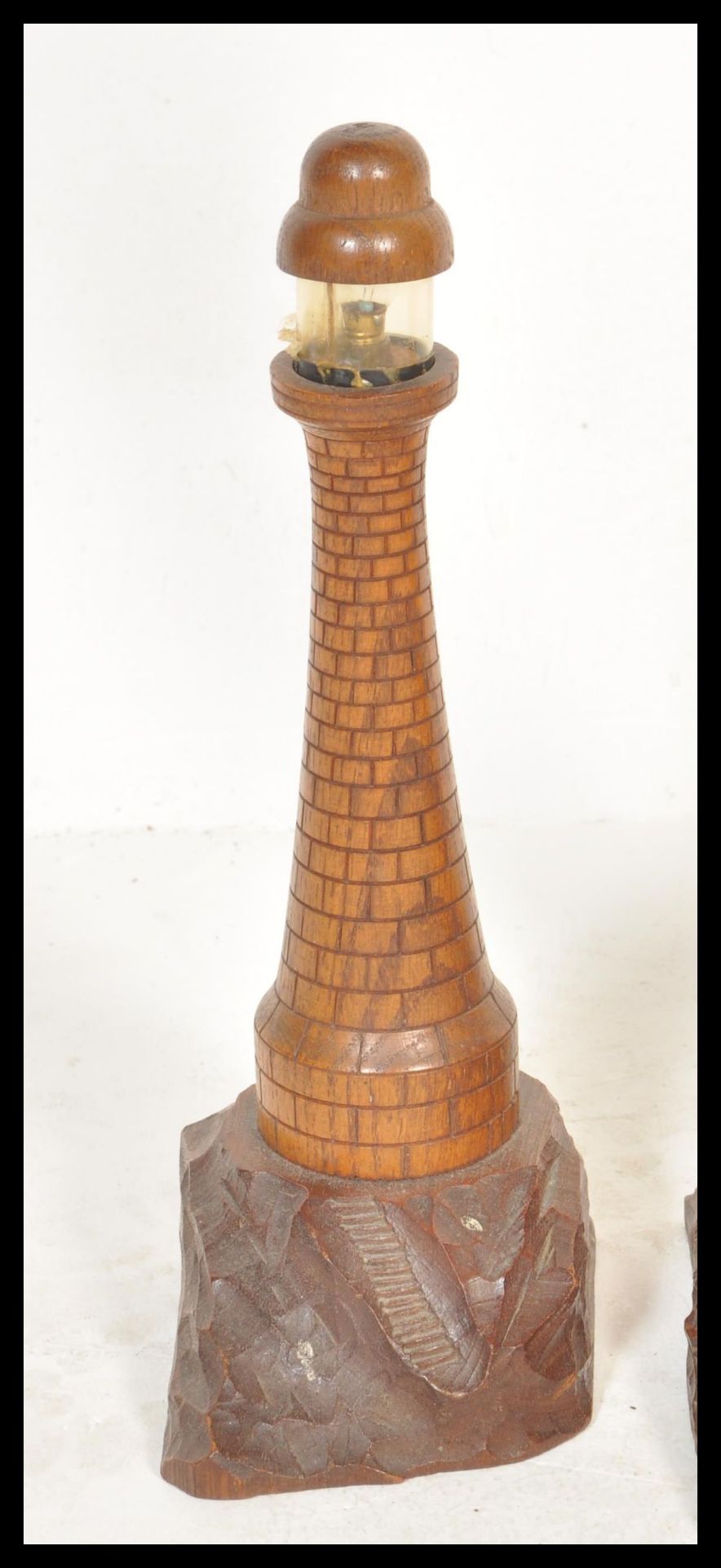 An early 20th century pair of graduating wooden Cornish table lamps in the form of a lighthouse - Image 2 of 5