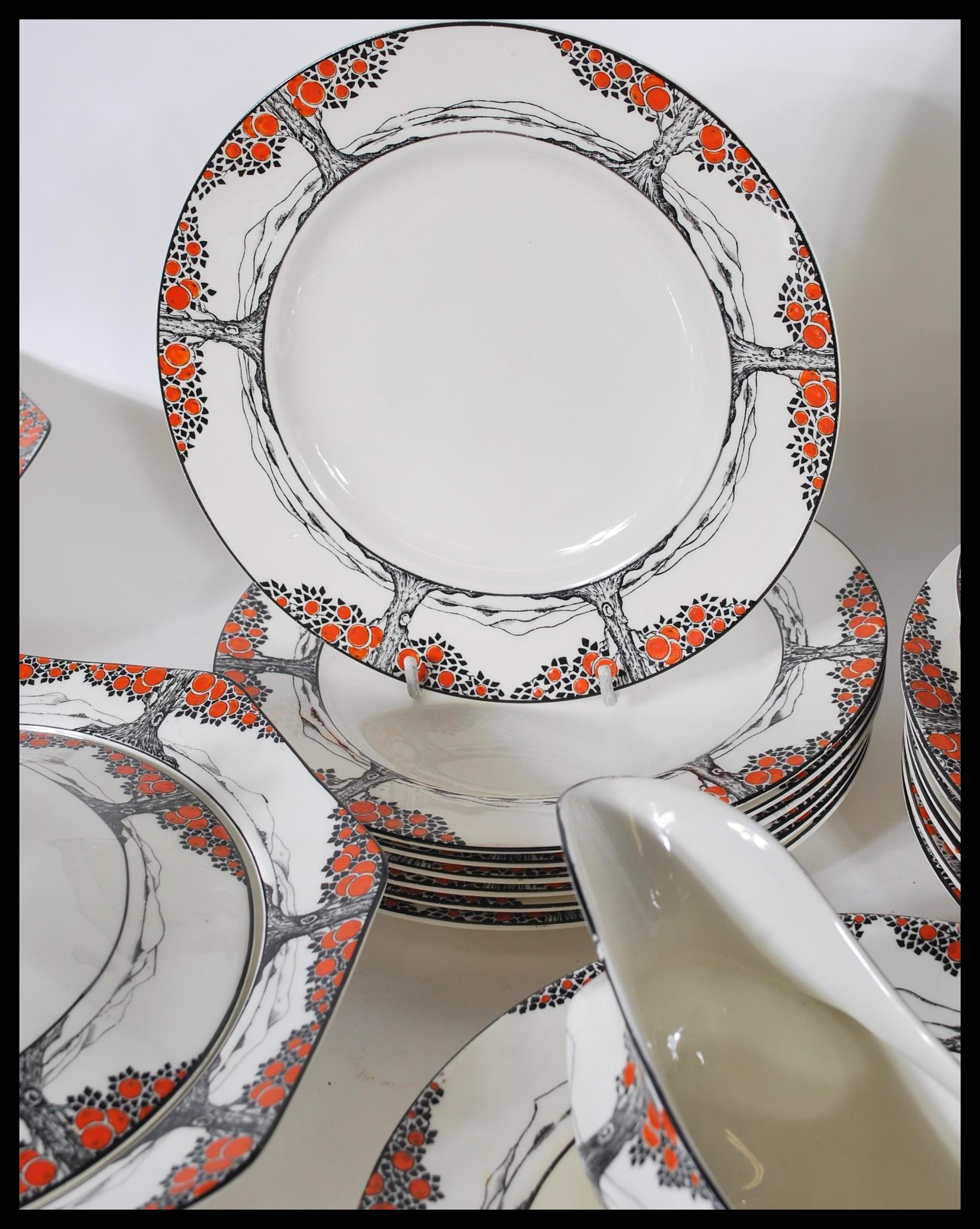 A rare Crown Ducal early 20th Century Art Deco ceramic dinner service in the Orange Tree pattern - Image 3 of 7