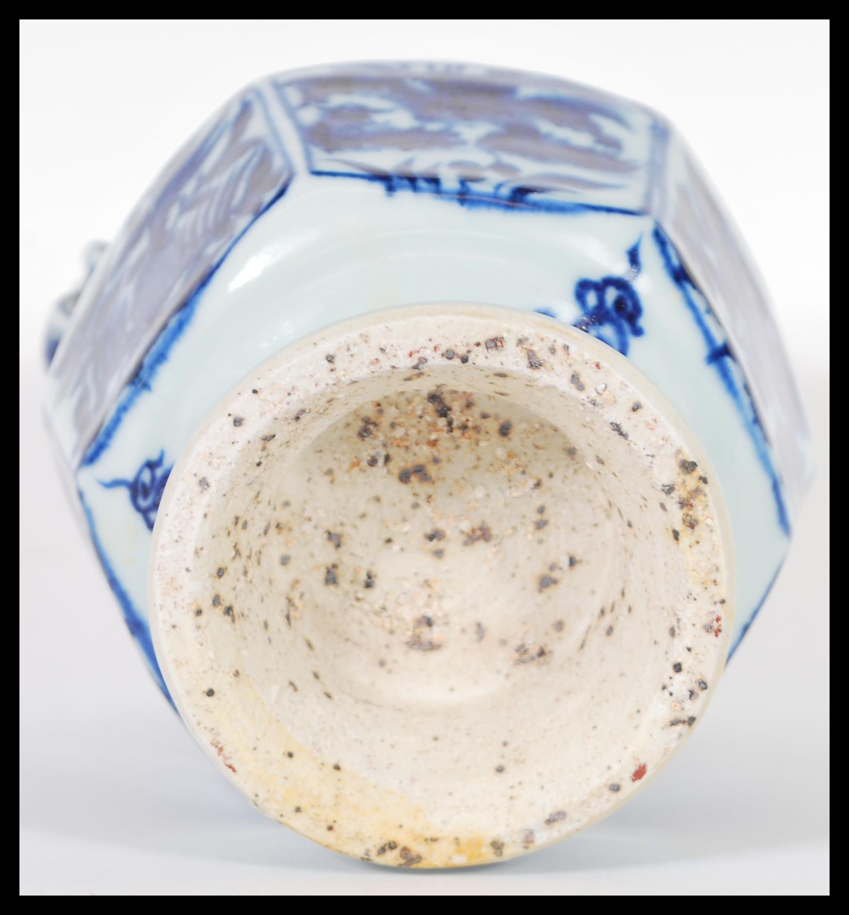 A 20th Century Chinese blue and white hand painted vase of hexagonal form having cartouche panels - Image 6 of 6