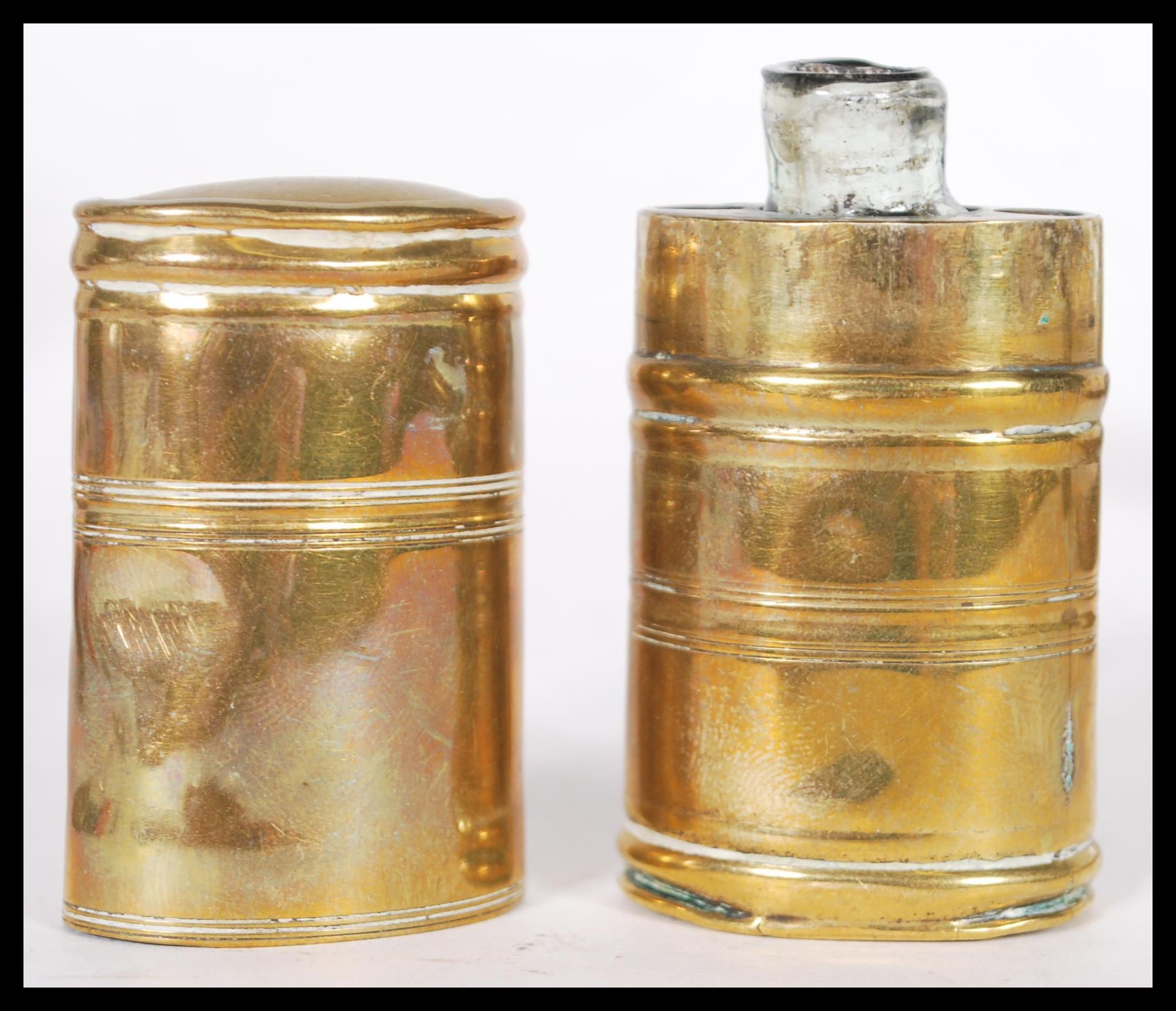 A group of smoking related items to include a Georgian 18th Century brass snuff box, a Ronson - Image 5 of 6