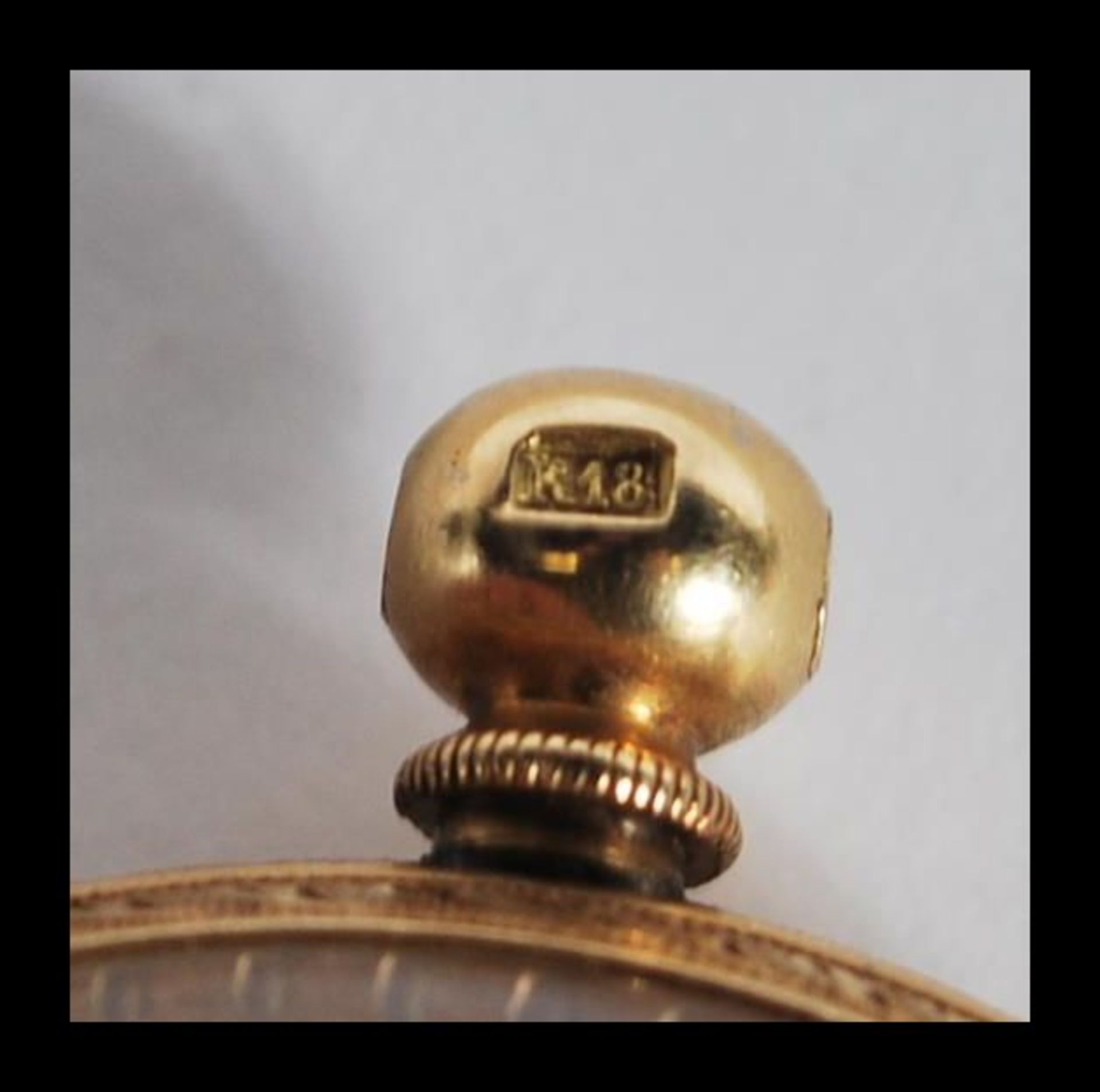 An early 20th Century continental fob open face pocket watch within a stamped 18k gold case, - Bild 5 aus 5