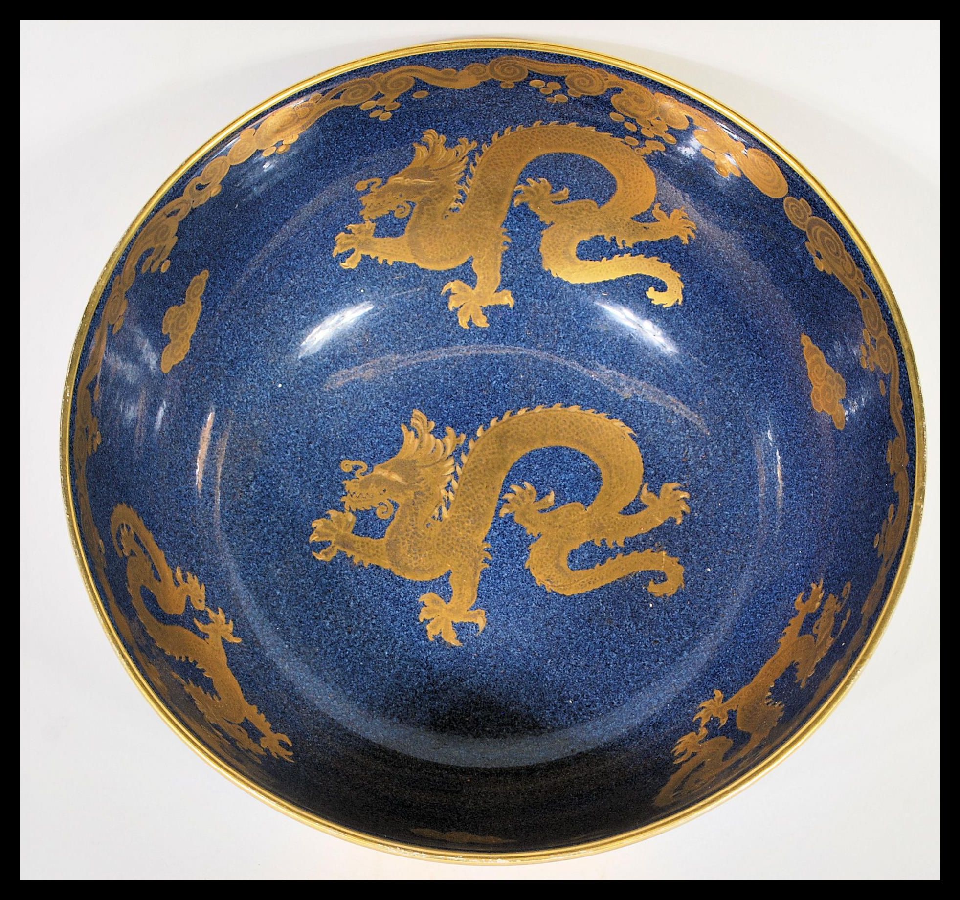 A vintage 20th Century Chinese influences dragon centerpiece bowl of good proportions having a - Image 4 of 6