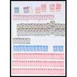 Stamp collection - Great Britain mint accumulation, mostly u/m with Commems, Defins and Regionals.