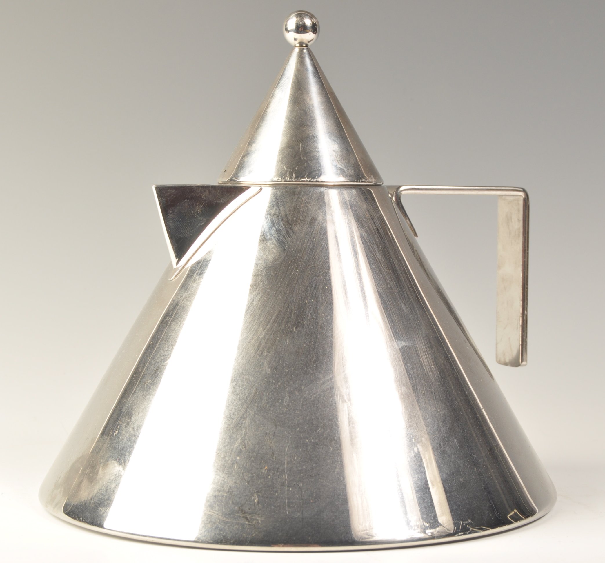 ALDO ROSSI ALESSI OFICIANA II CONICO ART DECO STYLE WATER KETTLE