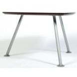 CONTEMPORARY TRIANGULAR TRIPOD COFFEE / SIDE TABLE