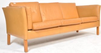 RETRO VINTAGE 1970'S TAN LEATHER THREE-SEAT SETTEE / SOFA