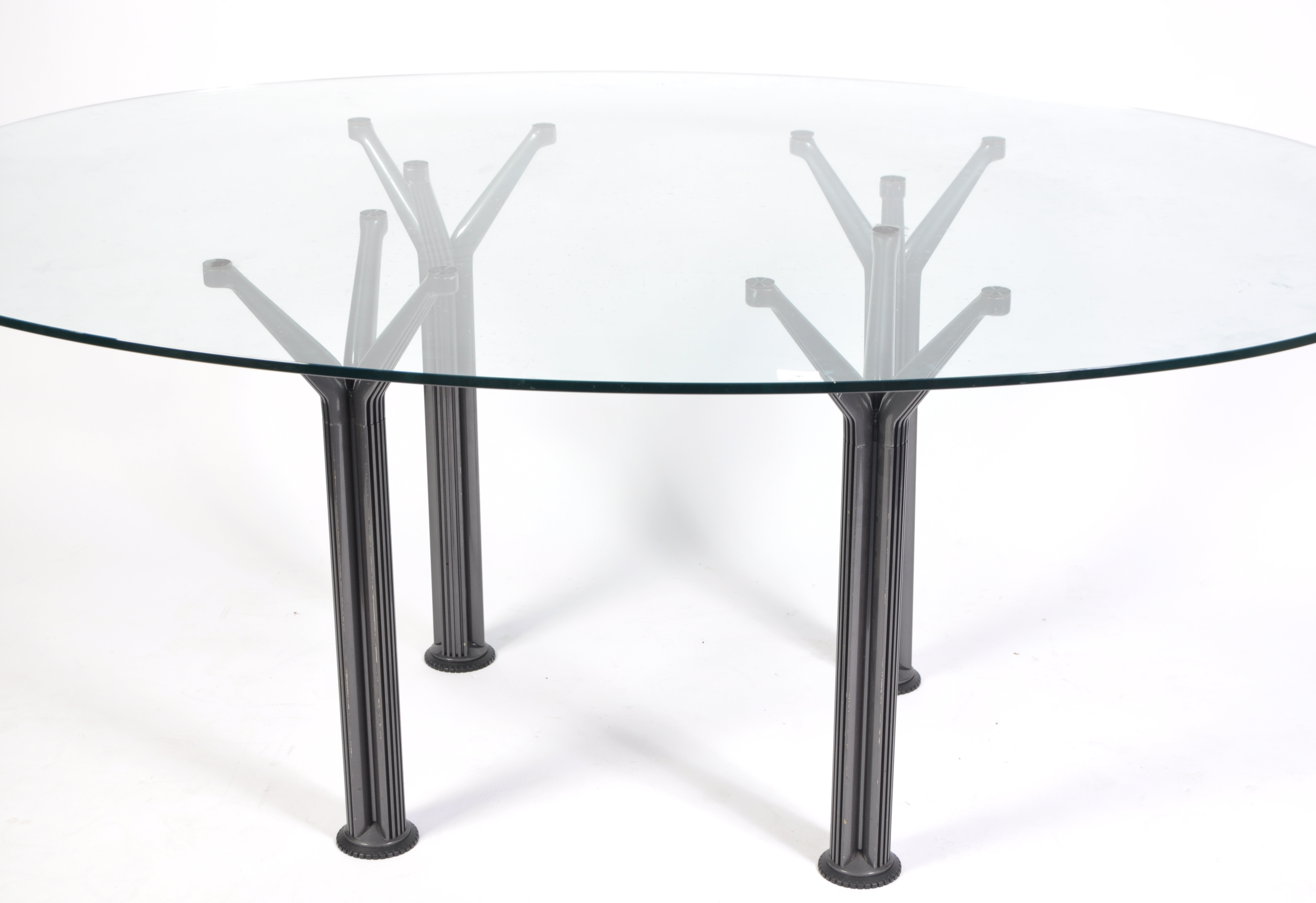 CONTEMPORARY DESIGNER LARGE OVAL GLASS DINING TABLE - Image 2 of 4