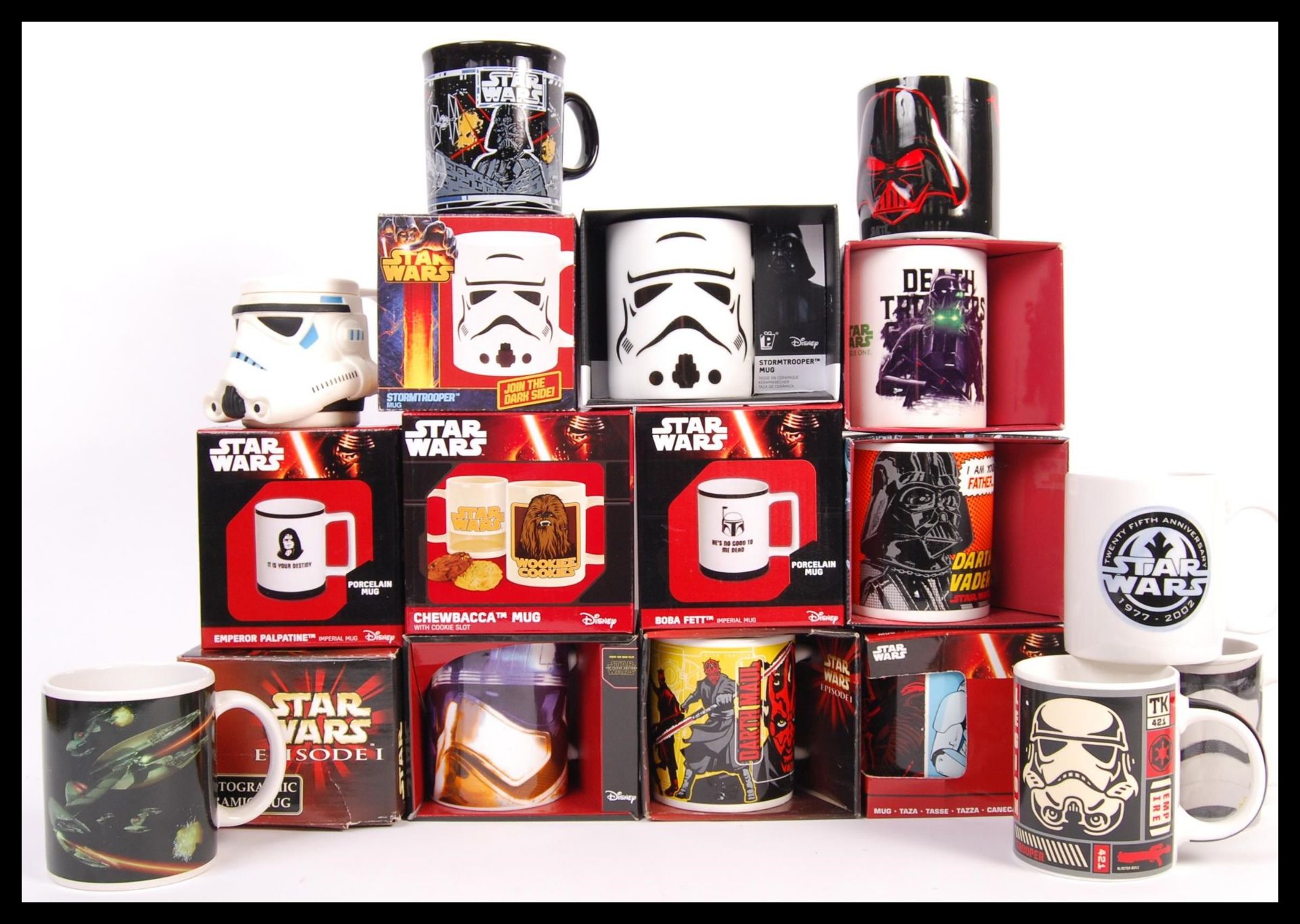 ASSORTED STAR WARS OFFICIAL MERCHANDISE CERAMIC MUGS