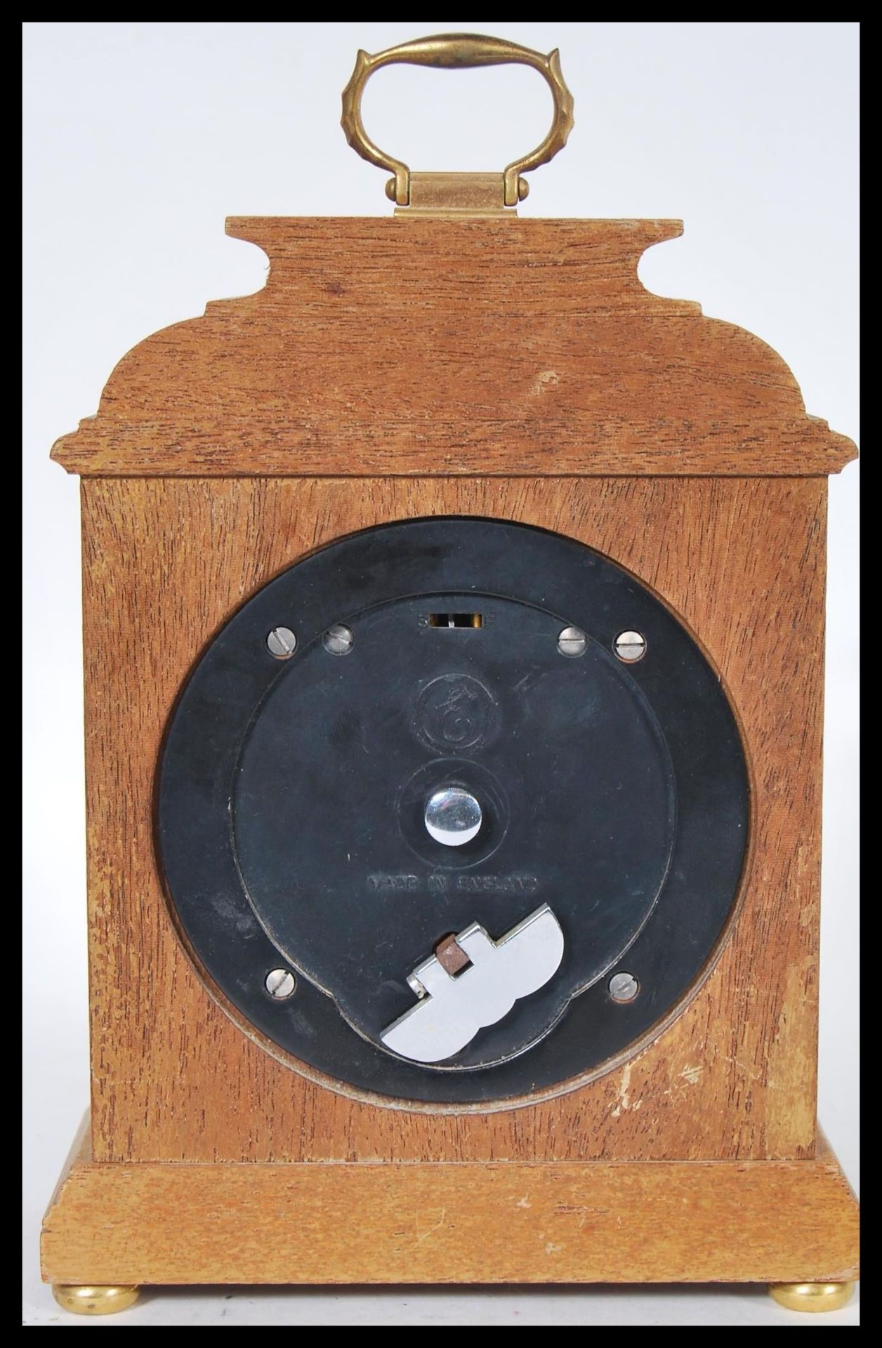 A 20th Century Elliot mantel clock retailed by Garrard & Co Ltd, having a silvered face with roman - Bild 3 aus 3