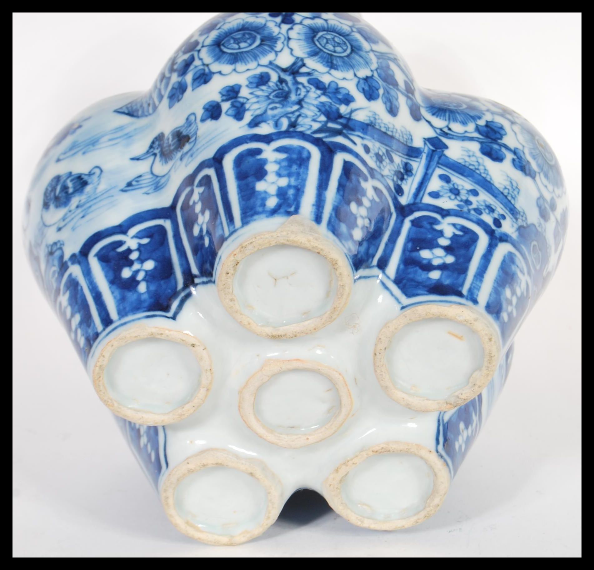 A 19th Century Chinese blue and white hand painted tulip vase the lobbed body detailed with five - Image 3 of 5