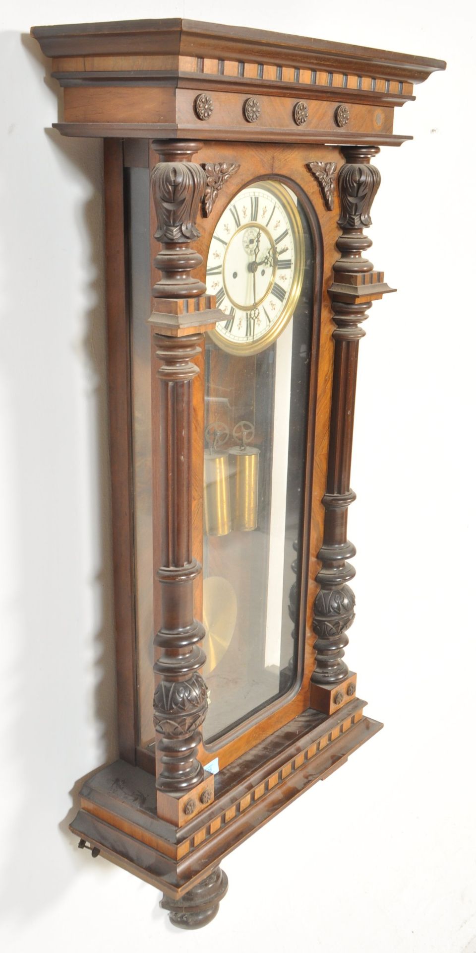 A 19th Century Victorian walnut ' Vienna ' regulator wall clock, the eight-day duration having a - Bild 7 aus 7