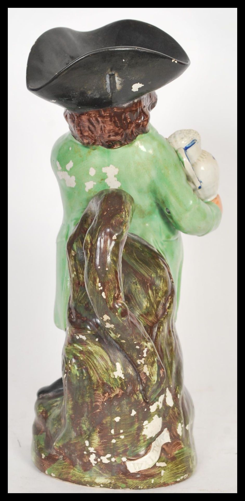 A early 19th Century Staffordshire Toby fillpot jug, the gentleman being dressed in a light green - Bild 3 aus 6