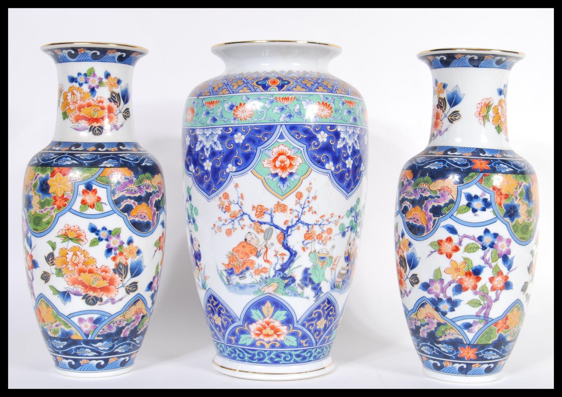 A 20th Century Chinese bulbous vase decorated with musicians and peonies throughout together with - Bild 2 aus 4