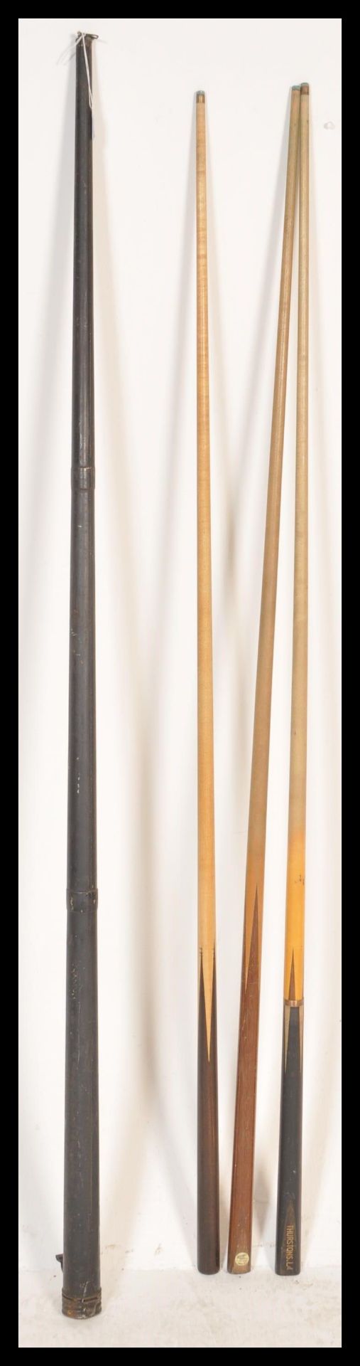 A collection of three vintage 20th Century Snooker / Billiards cues to include a  Joe Davis '