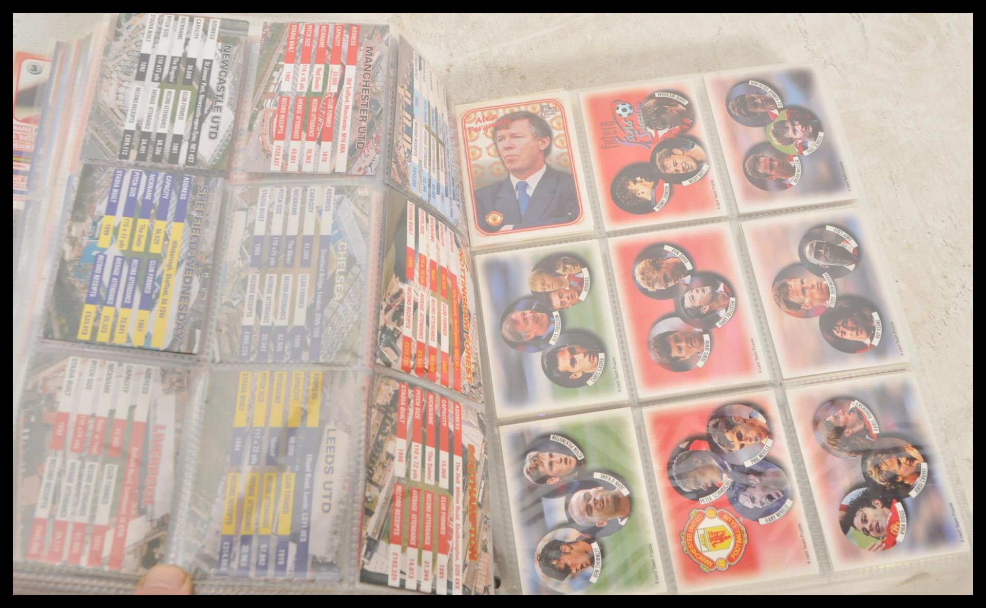 A very large collection of Football related trading cards and stickers to include various Topps - Bild 4 aus 6