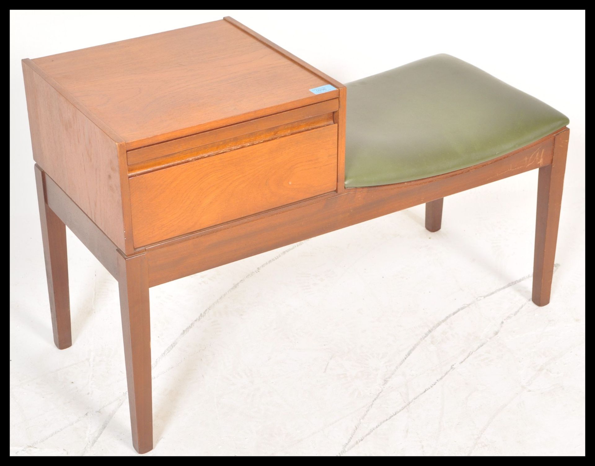 A retro 1970's teak wood telephone table / seat by Mr Chippy, button back seat pad with drawer above - Bild 2 aus 4