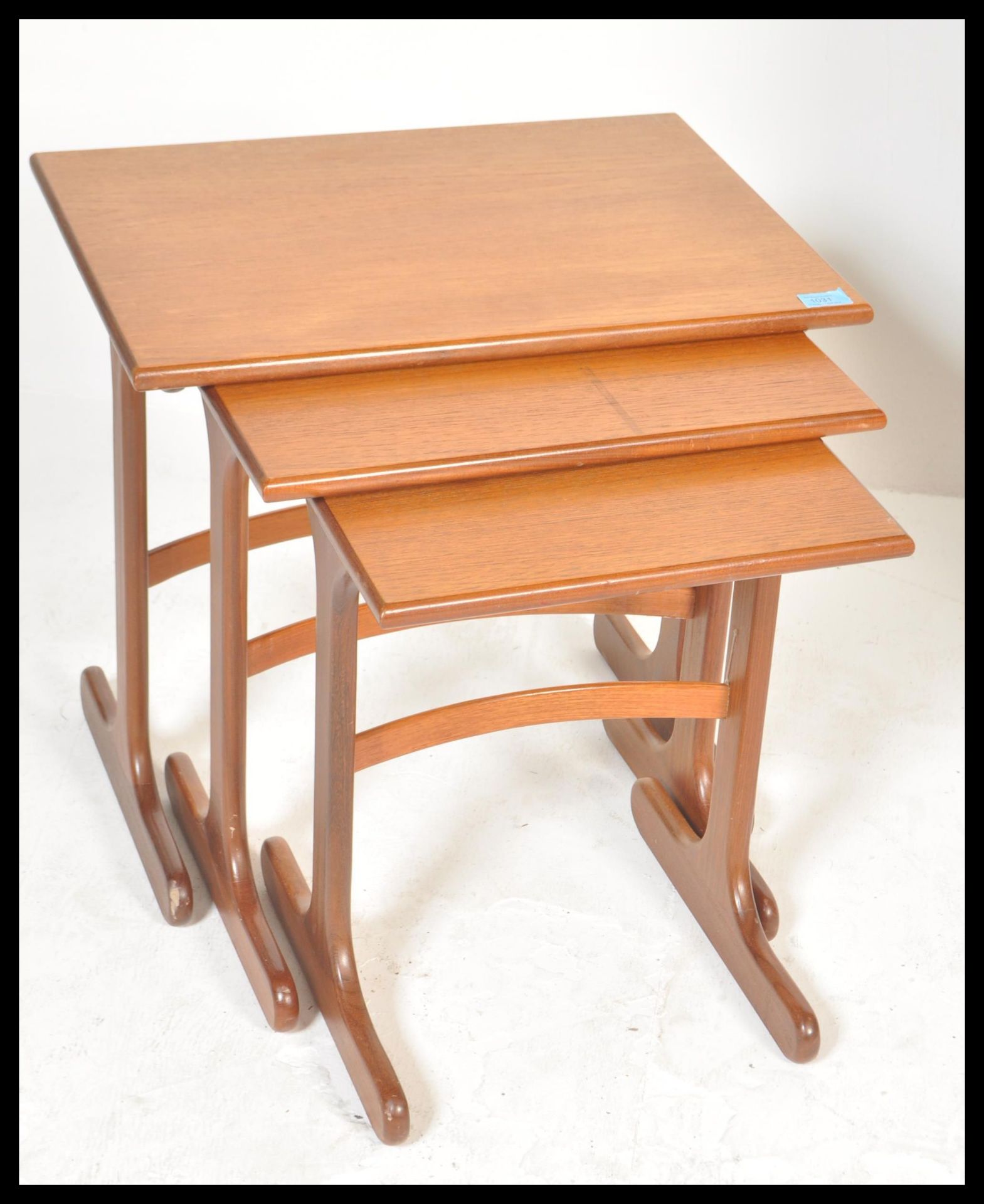 A G-Plan retro teak wood 1970's graduating nest of tables in the Quadrille pattern. The tables - Bild 4 aus 4