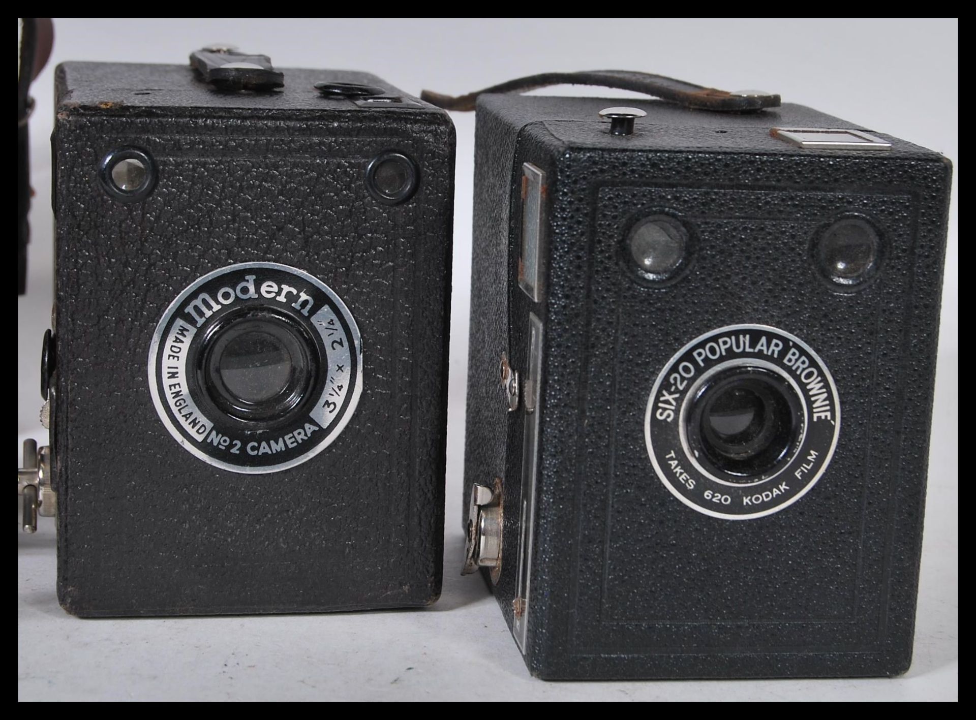 A pair of Hartzmann Wetzler 117 binoculars set within a brown leather case along with two box film - Bild 4 aus 4