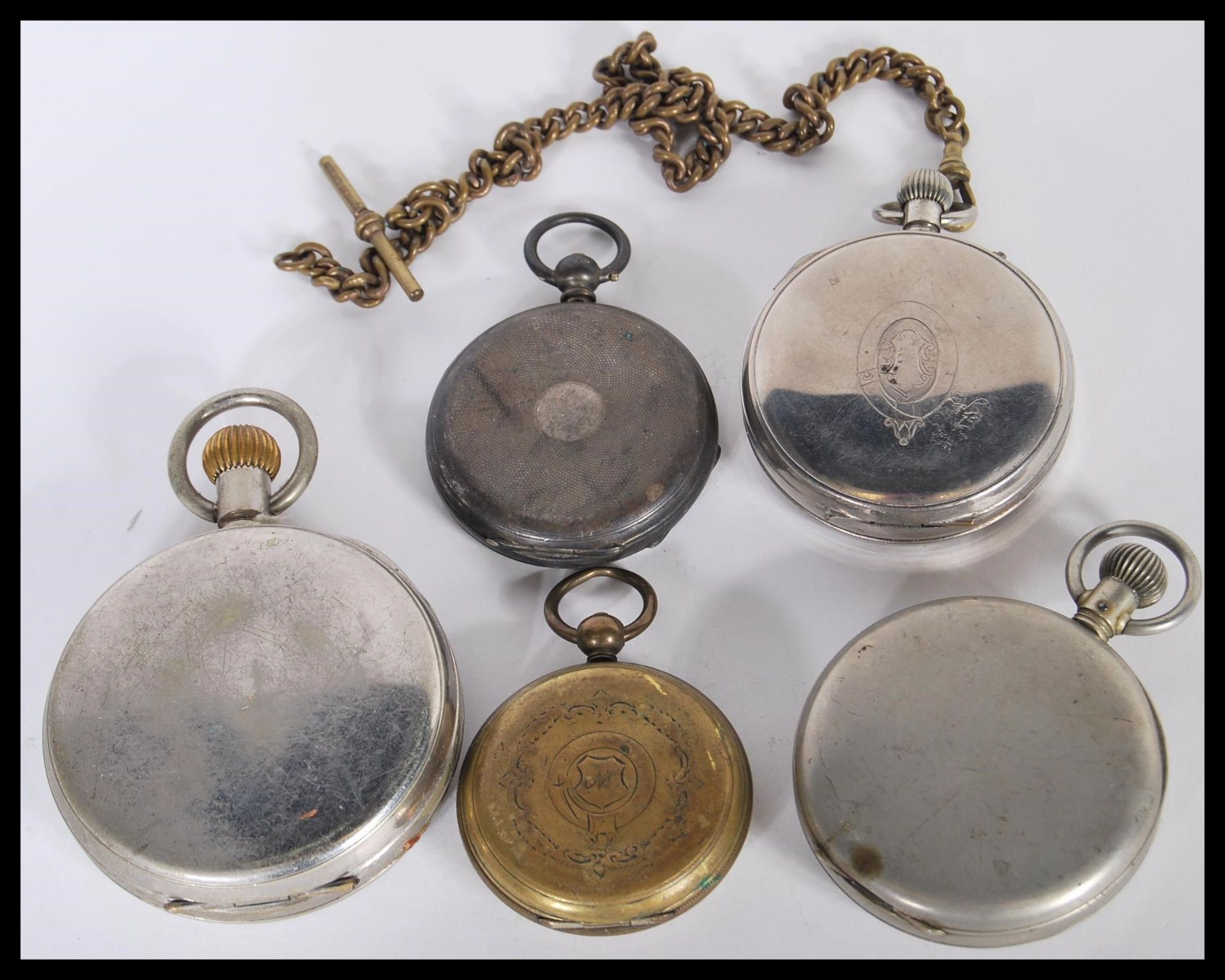 A collection of vintage pocket watches to include a stop watch with a white enamelled face and - Bild 3 aus 4