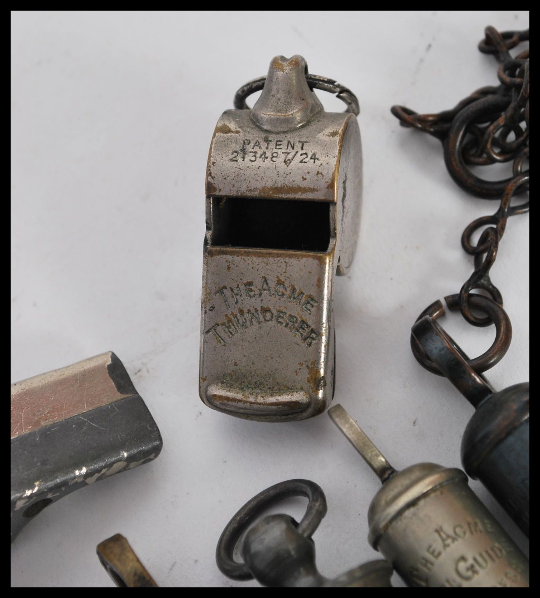 A selection of whistles dating from the 19th Century to include a Victorian railway whistle, a - Bild 4 aus 5