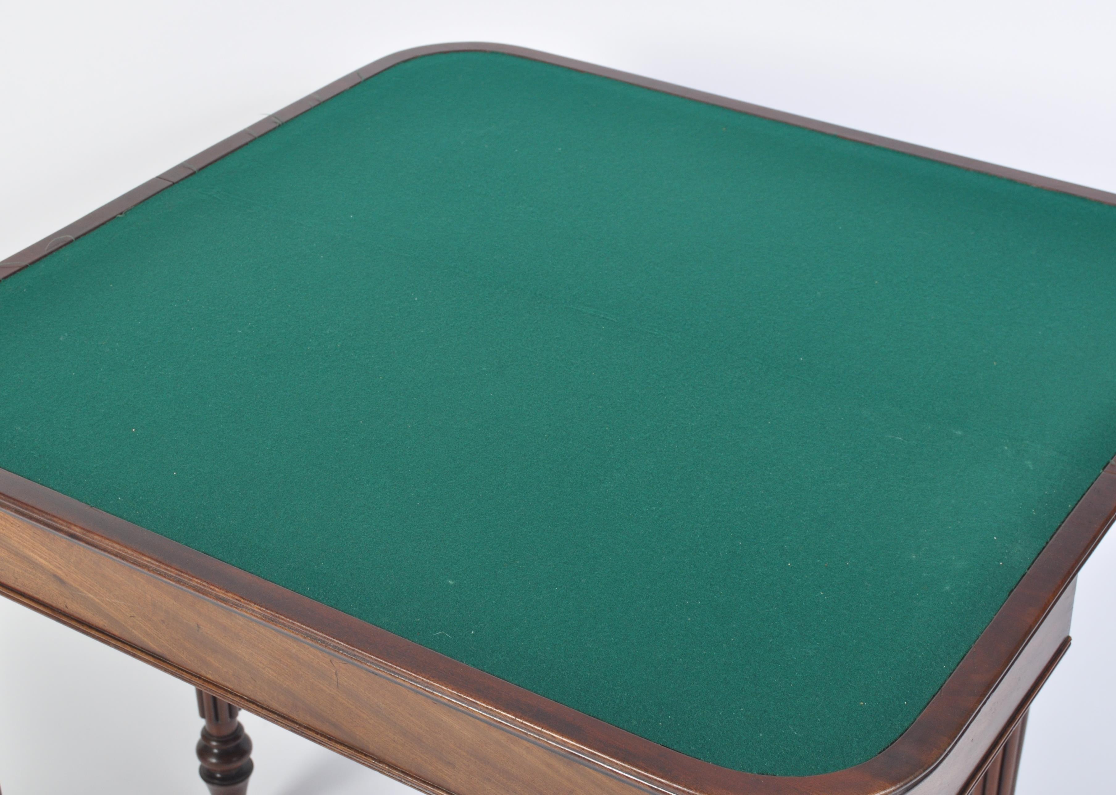 GEORGE III MAHOGANY GILLOWS OF LANCASTER MAHOGANY CARD TABLE - Image 5 of 7