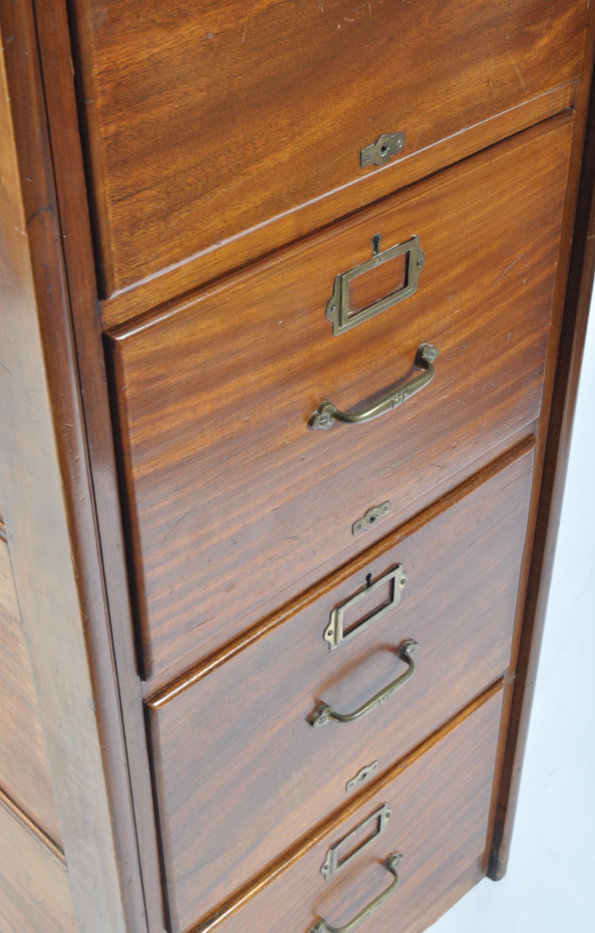 19TH CENTURY ENGLISH OFFICE MAHOGANY FILING PEDESTAL CABINET - Bild 3 aus 9