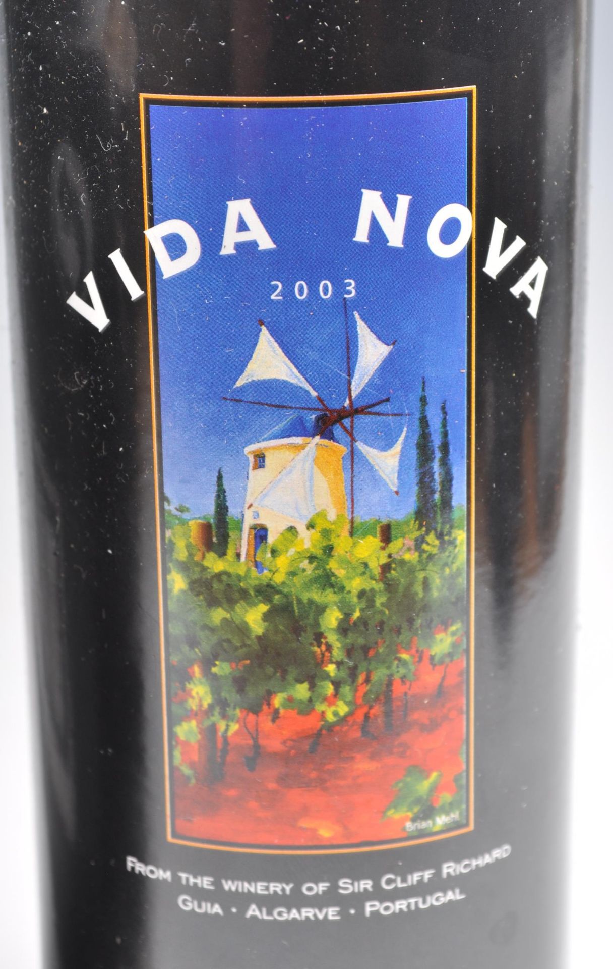 CLIFF RICHARD VIDA NOVA 2003 VINEYARD RED WINE - BOXED - Bild 2 aus 3