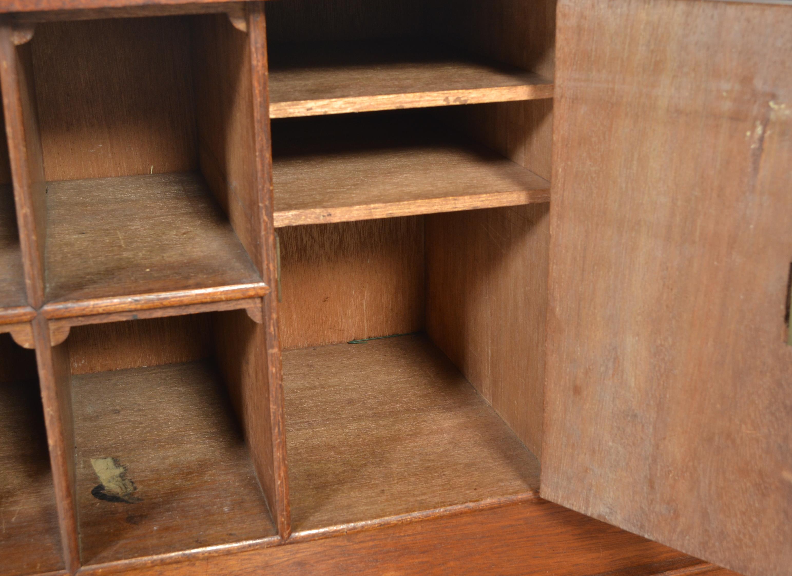 A 19TH CENTURY VICTORIAN CAMPAIGN MAHOGANY TABLE WRITING CABINET - Image 8 of 9